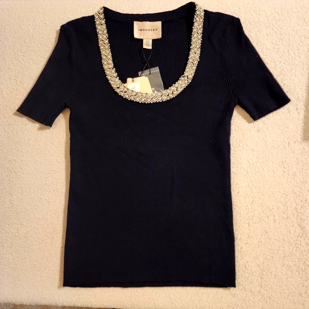 Black and Gold Embellished Fitted Tee. Absolutely Gorgeous No Beads Missing.